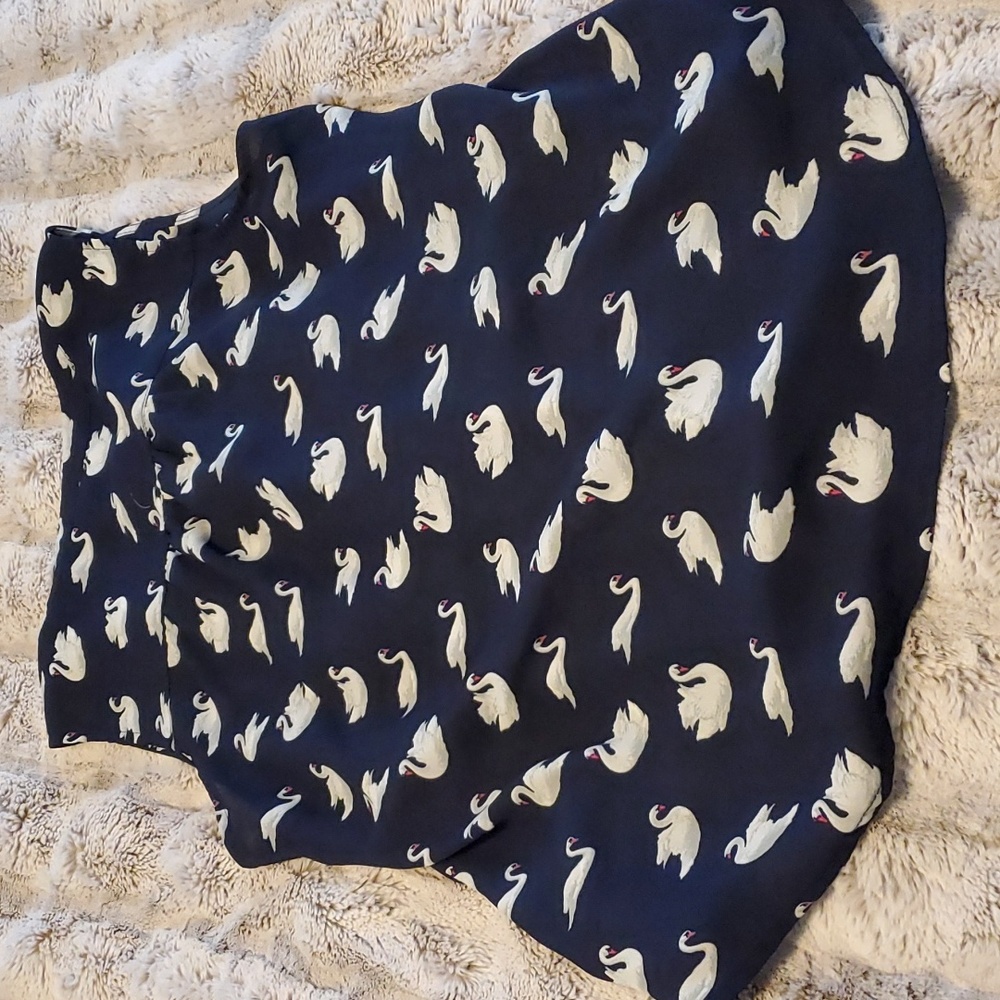Swan Top 🦢 - Picture 5 of 5